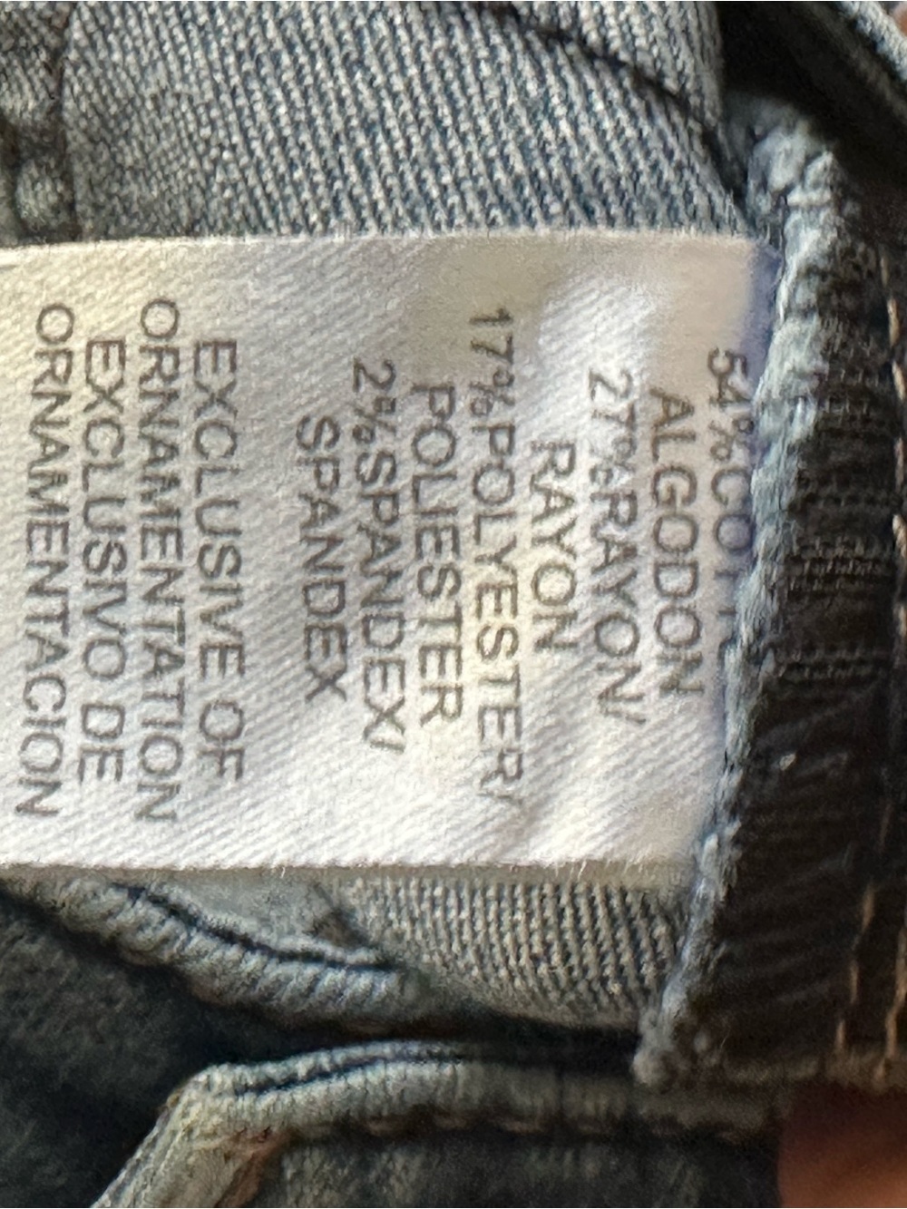 Democracy Classic Mid-Rise Straight Leg Jeans. Size 6. - Picture 11 of 11